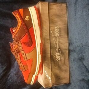 NIKE DUNK LOW RETRO (YEAR OF THE RABBIT) PRM